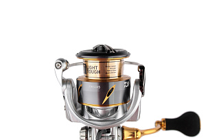 Катушка б/ин. DAIWA 21 FREAMS LT 4000-CXH